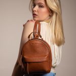 LeMini Intrépide Naturel petit sac a dos cuir femme marron | PAUL MARIUS