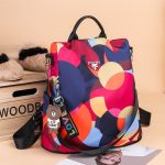 Un sac à dos imperméable pour femme très pratique !